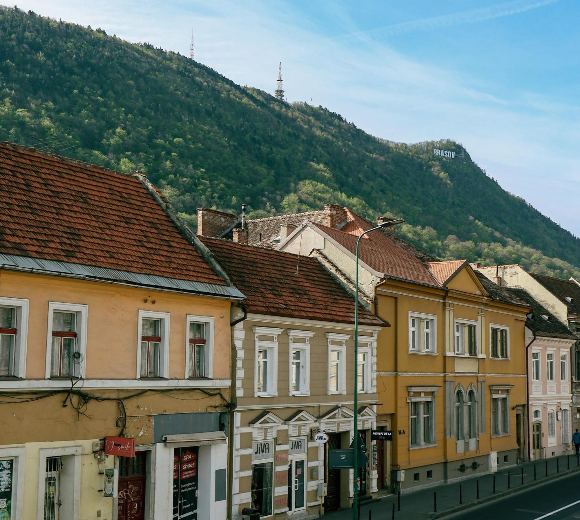 Hirooms Brasov Luaran gambar