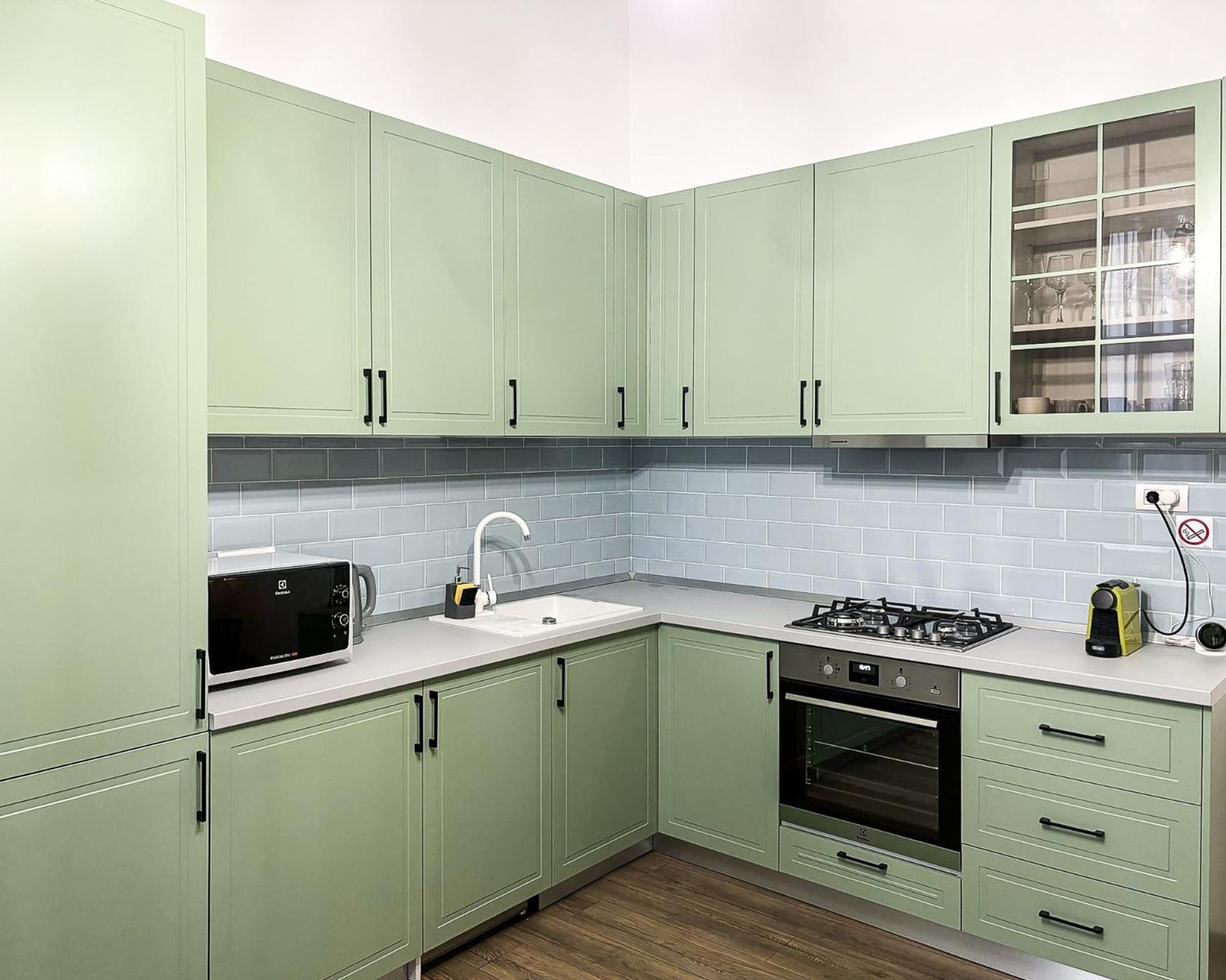 Hirooms Brasov, Cozy Central Apartment Luaran gambar